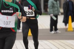 2O5H9561